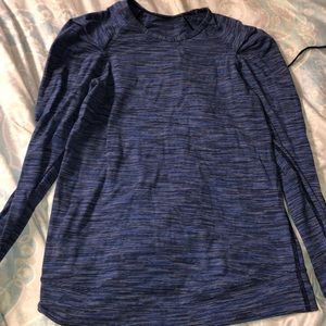 Lulu lemon long sleeve workout top